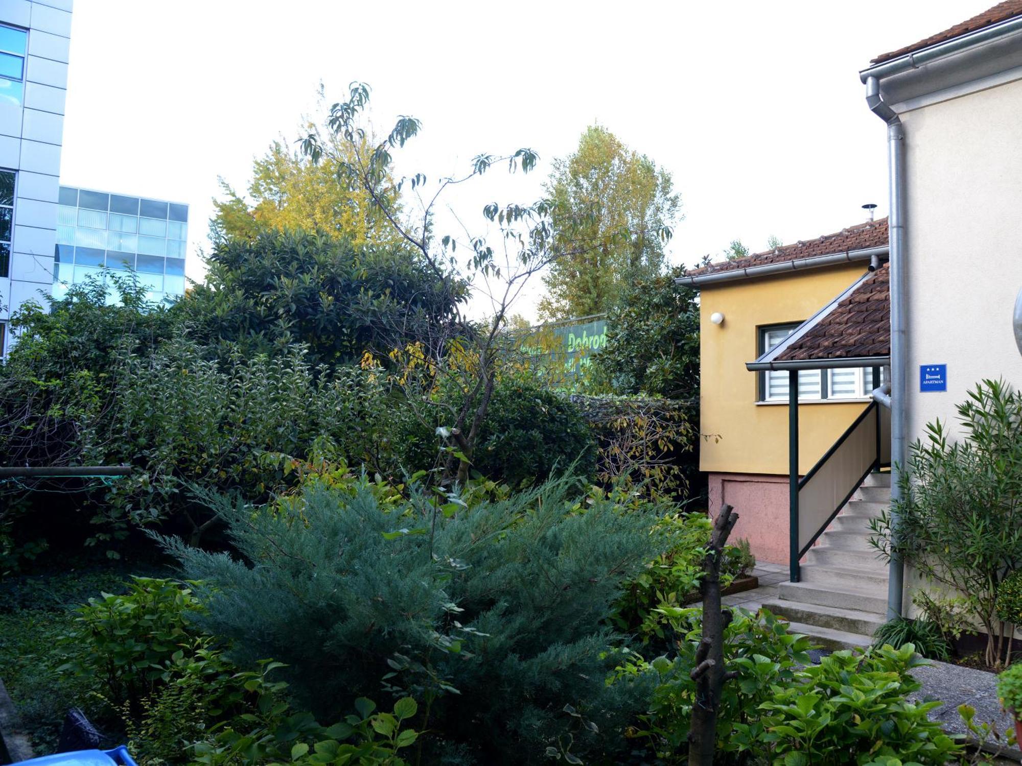 Apartments Antonella Zagreb Exterior photo