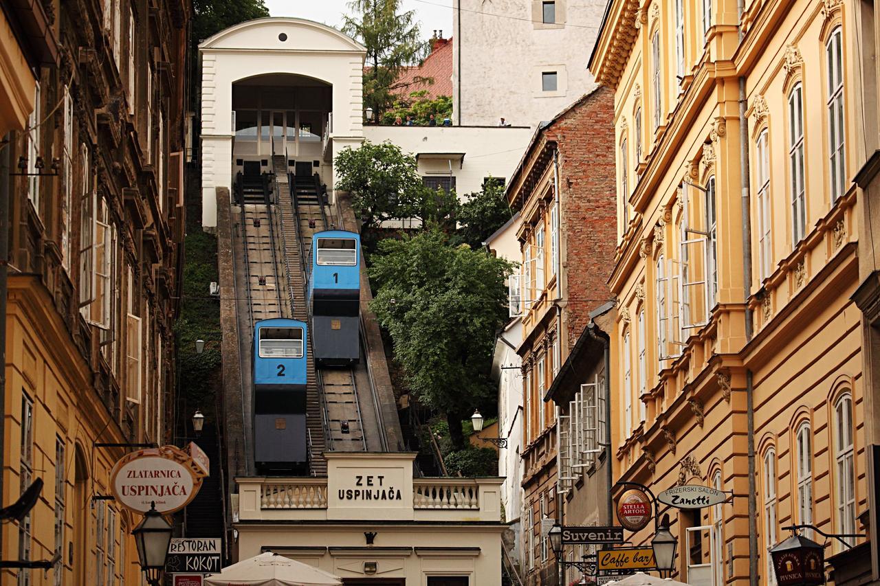 Apartments Antonella Zagreb Exterior photo